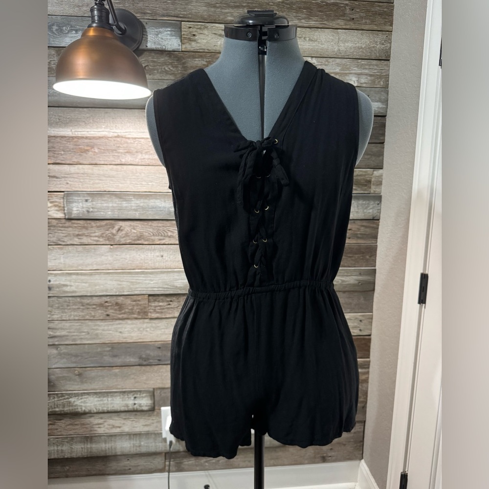 Black Sleeveless Romper